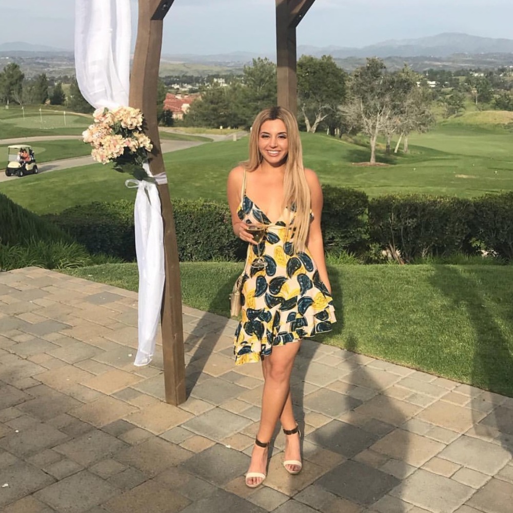 The perfect summer piece to any chic event!